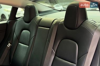 Седан Tesla Model 3 2018 в Киеве фото 14 Седан Tesla Model 3 2018 в Киеве