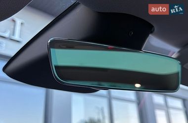 Седан Tesla Model 3 2025 в Черновцах