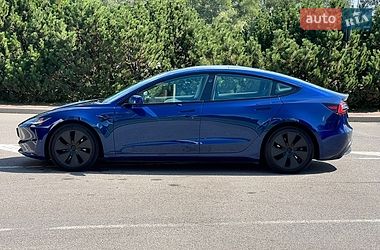 Седан Tesla Model 3 2024 в Киеве фото 11 Седан Tesla Model 3 2024 в Киеве