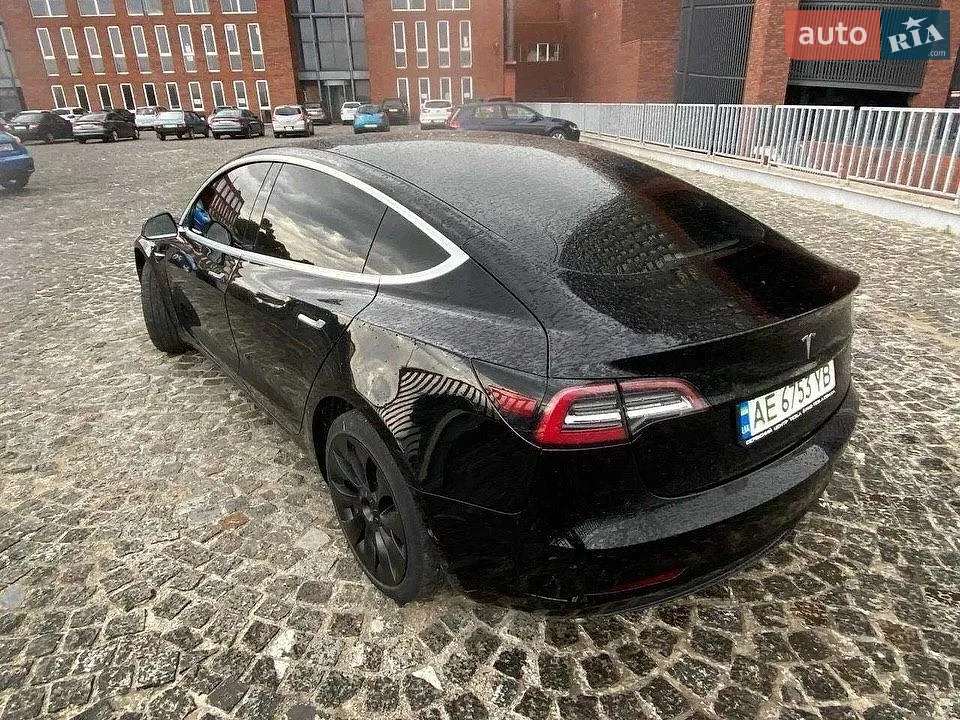 2019 Tesla Model 3 - мініатюра 3
