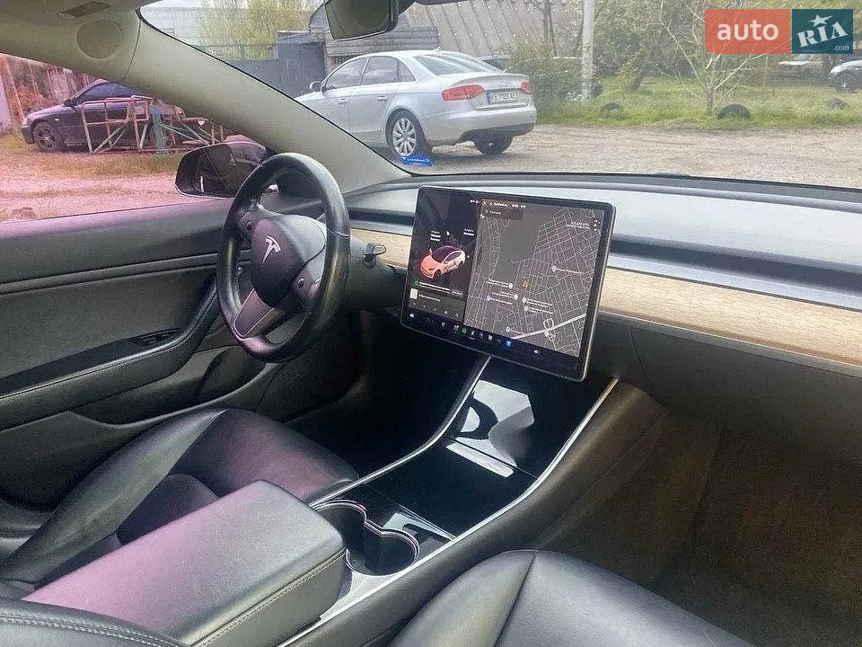 2019 Tesla Model 3 - мініатюра 9