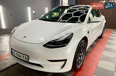 Седан Tesla Model 3 2021 в Кам'янському фото 11 Седан Tesla Model 3 2021 в Кам'янському