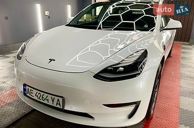 Седан Tesla Model 3 2021 в Кам'янському фото 10 Седан Tesla Model 3 2021 в Кам'янському