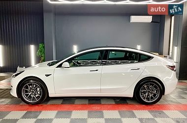 Седан Tesla Model 3 2021 в Кам'янському фото 12 Седан Tesla Model 3 2021 в Кам'янському
