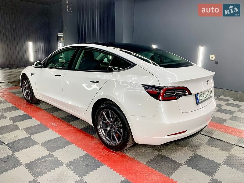 Седан Tesla Model 3 2021 в Кам'янському фото 9 Седан Tesla Model 3 2021 в Кам'янському