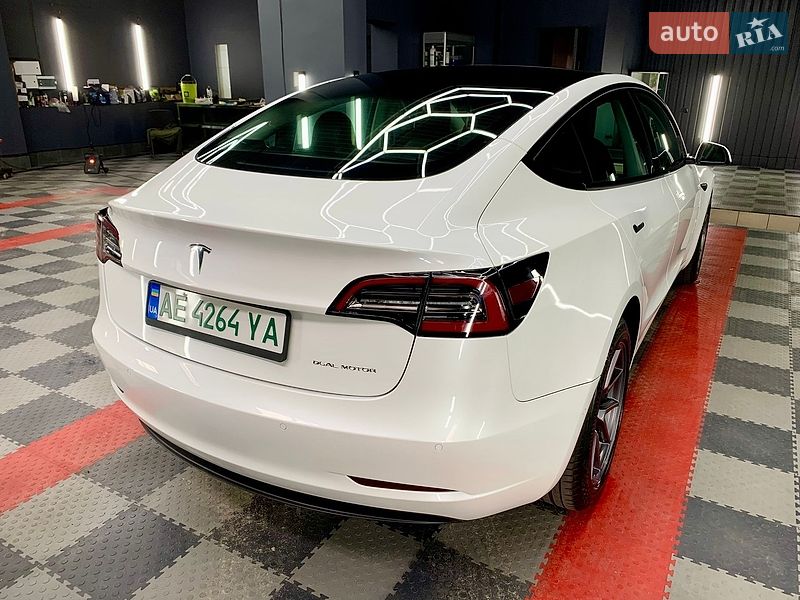 Седан Tesla Model 3 2021 в Кам'янському фото 14 Седан Tesla Model 3 2021 в Кам'янському