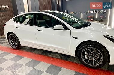 Седан Tesla Model 3 2021 в Кам'янському фото 16 Седан Tesla Model 3 2021 в Кам'янському
