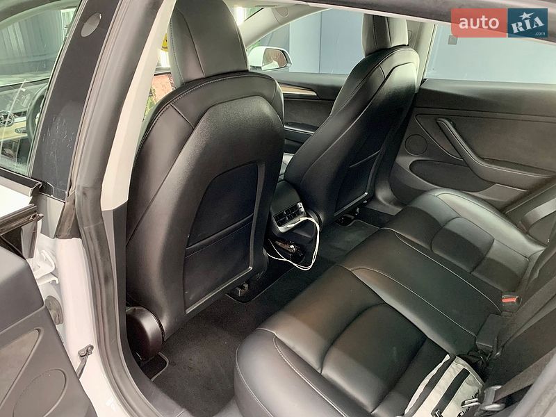 Седан Tesla Model 3 2021 в Кам'янському фото 21 Седан Tesla Model 3 2021 в Кам'янському