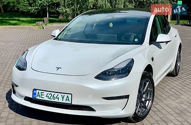 Седан Tesla Model 3 2021 в Кам'янському фото 36 Седан Tesla Model 3 2021 в Кам'янському