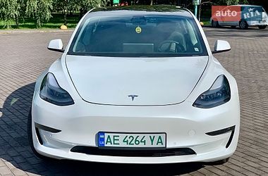 Седан Tesla Model 3 2021 в Кам'янському фото 35 Седан Tesla Model 3 2021 в Кам'янському