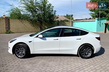 Седан Tesla Model 3 2021 в Кам'янському фото 39 Седан Tesla Model 3 2021 в Кам'янському