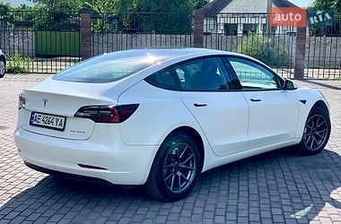 Седан Tesla Model 3 2021 в Кам'янському фото 41 Седан Tesla Model 3 2021 в Кам'янському