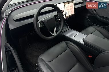 Седан Tesla Model 3 2024 в Одессе