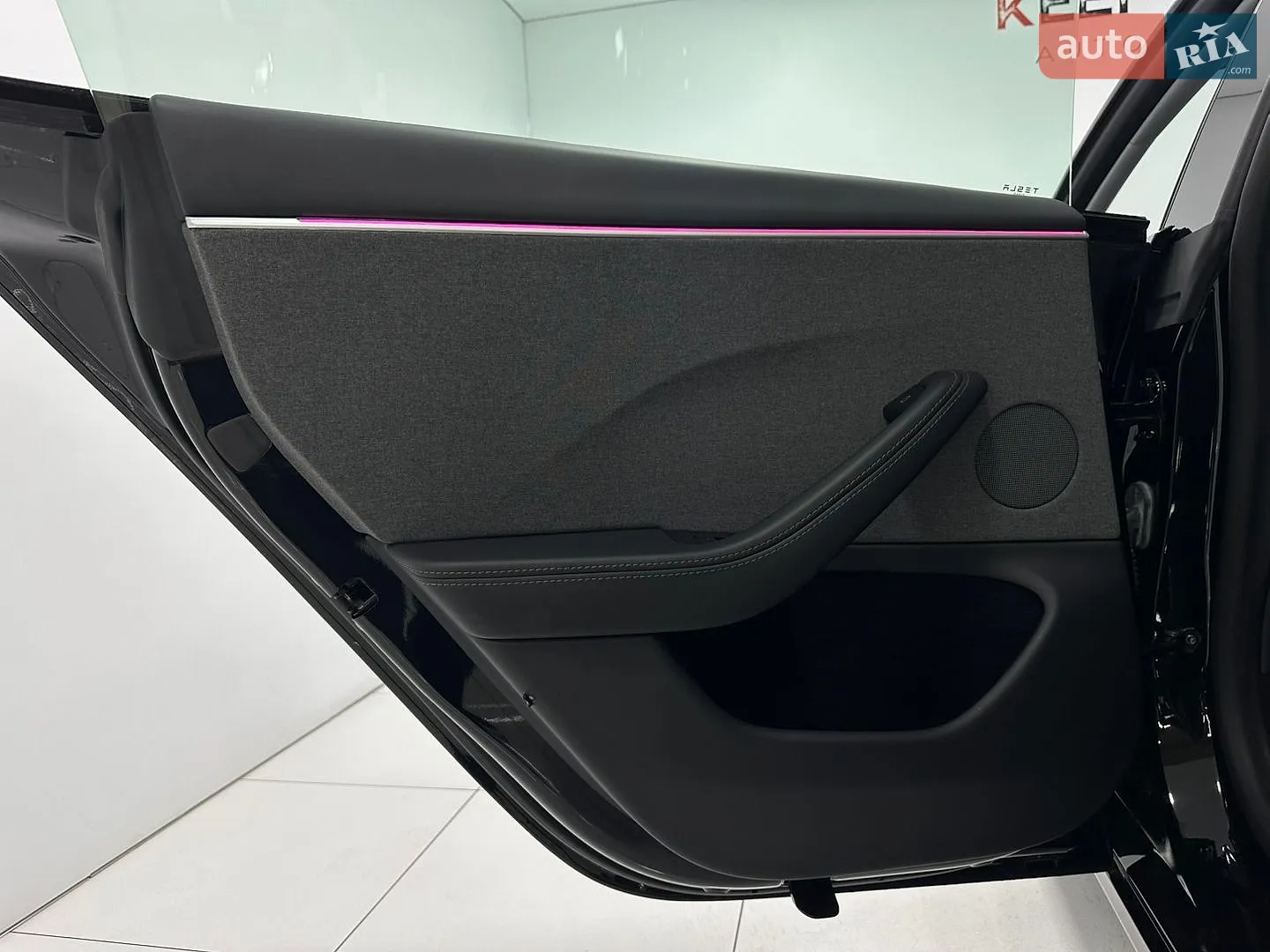 2024 Tesla Model 3 - мініатюра 39