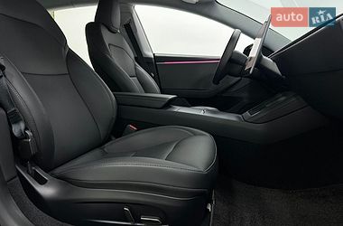 Седан Tesla Model 3 2024 в Одессе