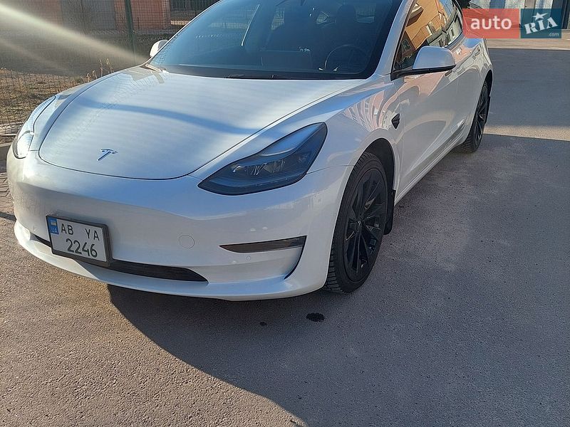 Седан Tesla Model 3 2022 в Белой Церкви