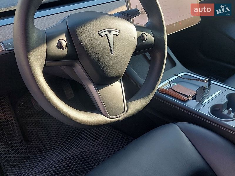 Седан Tesla Model 3 2022 в Белой Церкви
