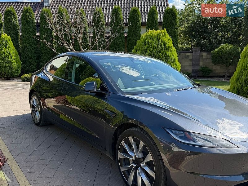 Седан Tesla Model 3 2024 в Луцке фото 2 Седан Tesla Model 3 2024 в Луцке