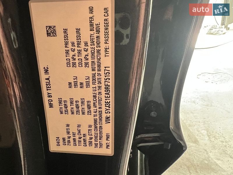 Седан Tesla Model 3 2024 в Луцке фото 12 Седан Tesla Model 3 2024 в Луцке