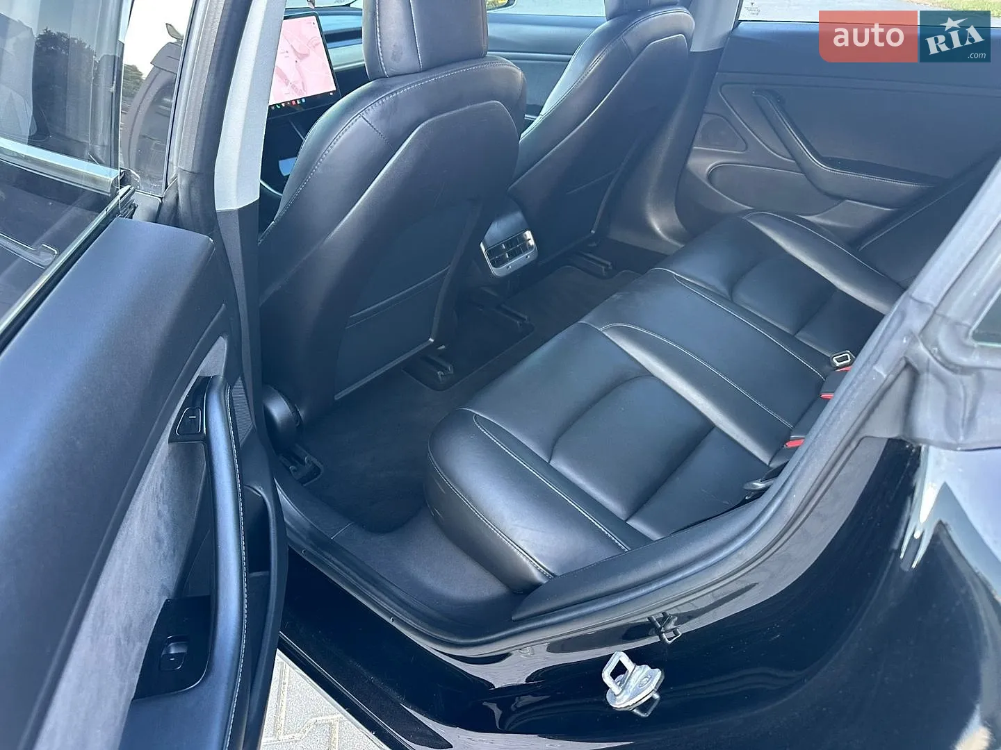 2019 Tesla Model 3 - мініатюра 43