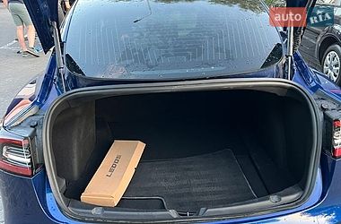 Седан Tesla Model 3 2020 в Києві фото 5 Седан Tesla Model 3 2020 в Києві