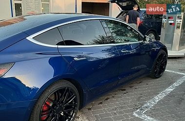 Седан Tesla Model 3 2020 в Києві фото 8 Седан Tesla Model 3 2020 в Києві