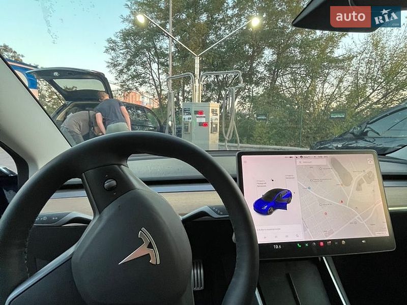 Седан Tesla Model 3 2020 в Києві фото 13 Седан Tesla Model 3 2020 в Києві