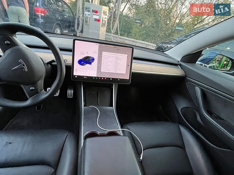 Седан Tesla Model 3 2020 в Києві фото 18 Седан Tesla Model 3 2020 в Києві