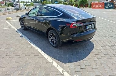 Седан Tesla Model 3 2019 в Вознесенську
