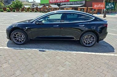 Седан Tesla Model 3 2019 в Вознесенську