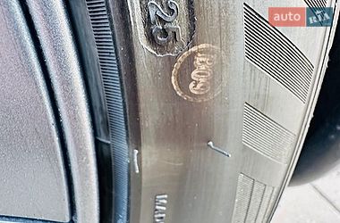 Седан Tesla Model 3 2019 в Черновцах
