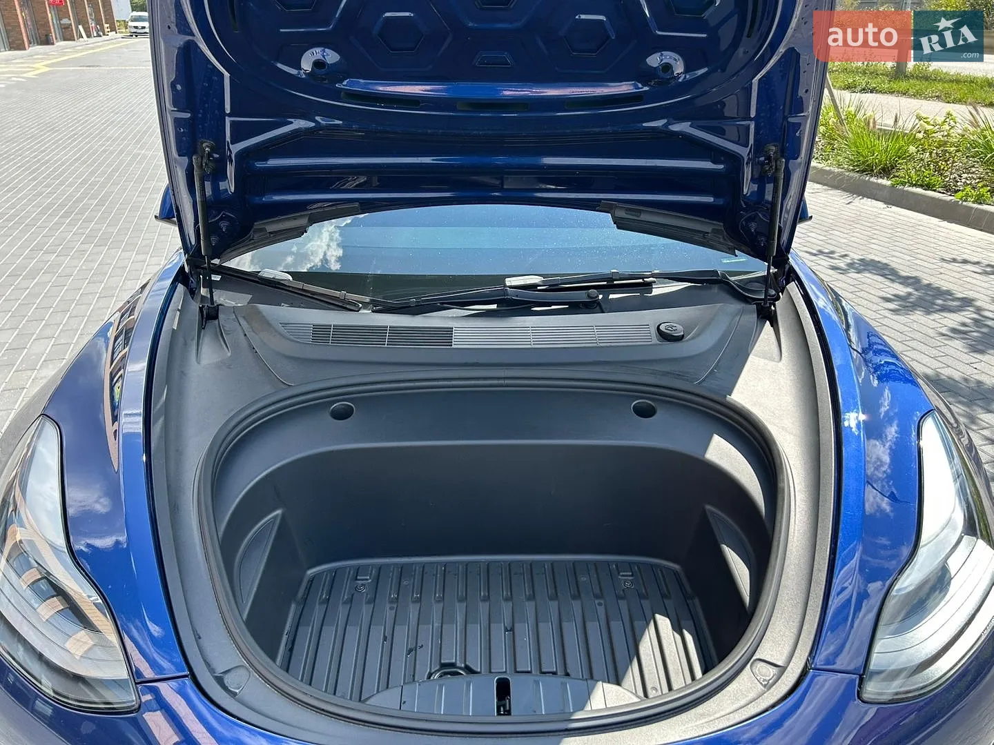 2022 Tesla Model 3 - мініатюра 12