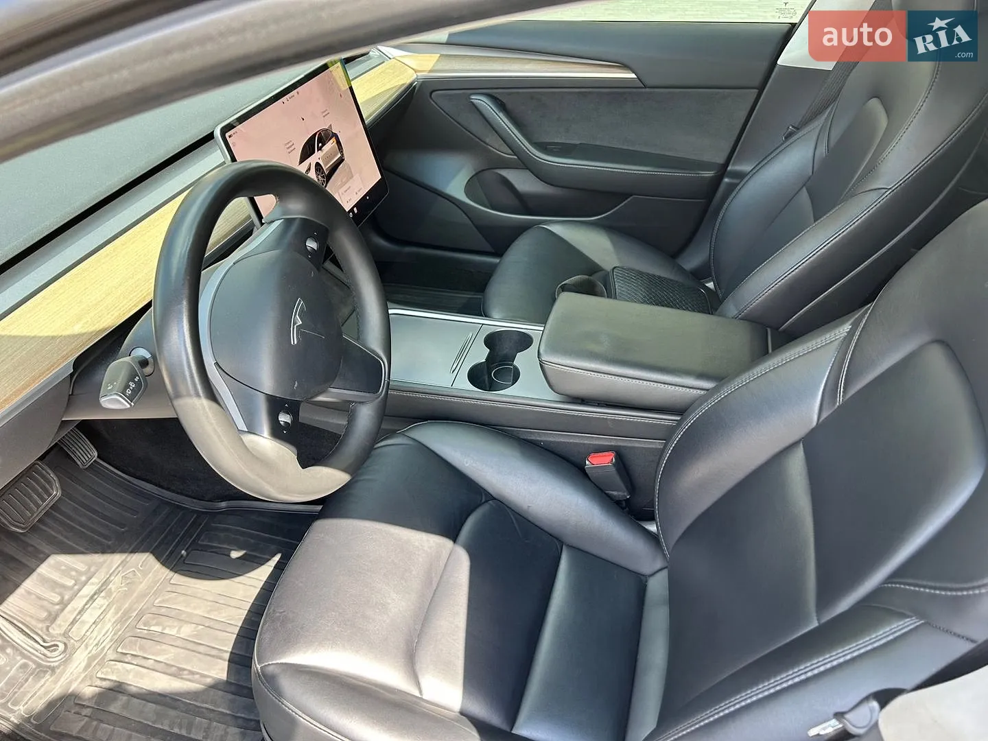 2022 Tesla Model 3 - мініатюра 14