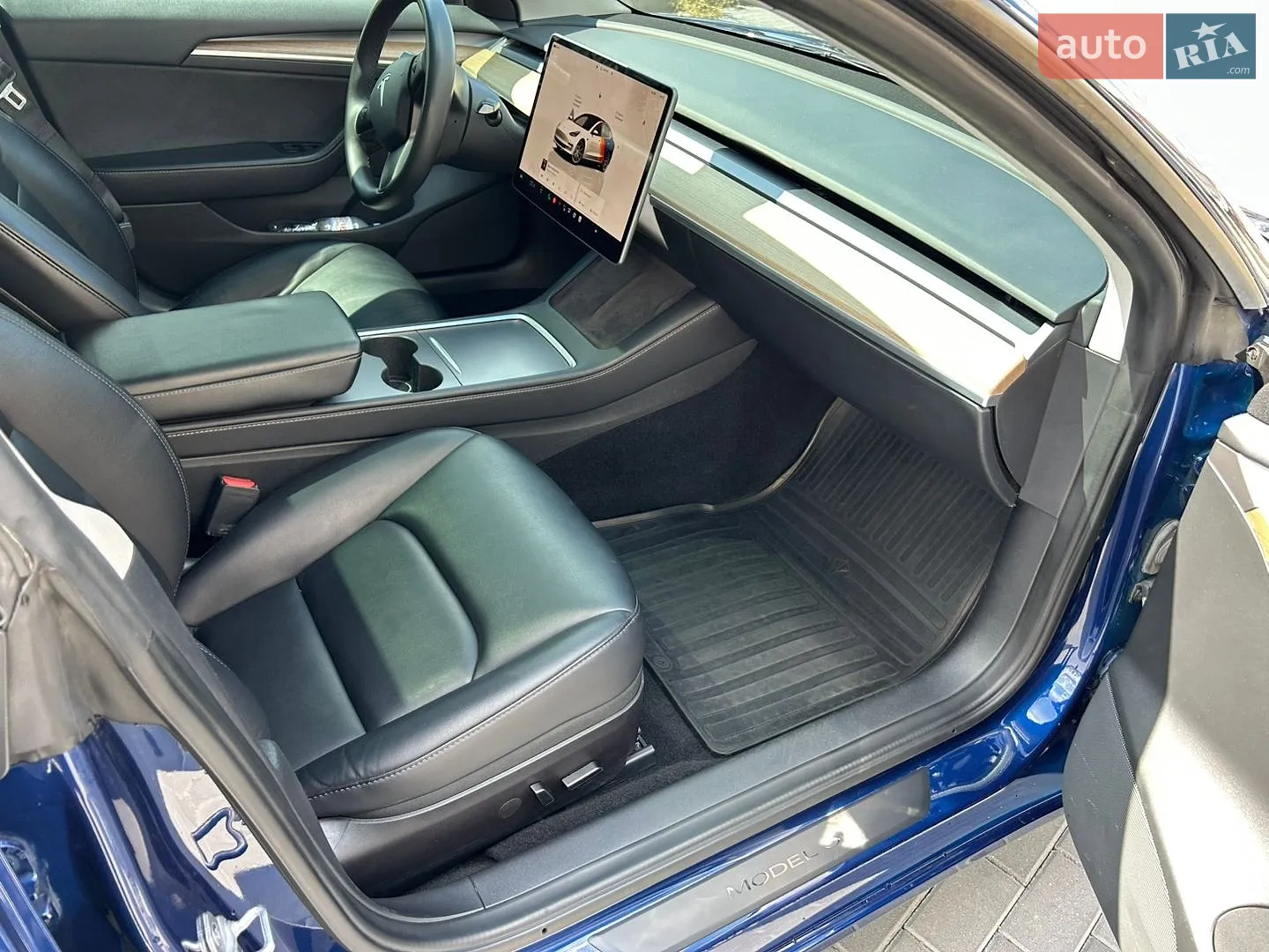 2022 Tesla Model 3 - мініатюра 19