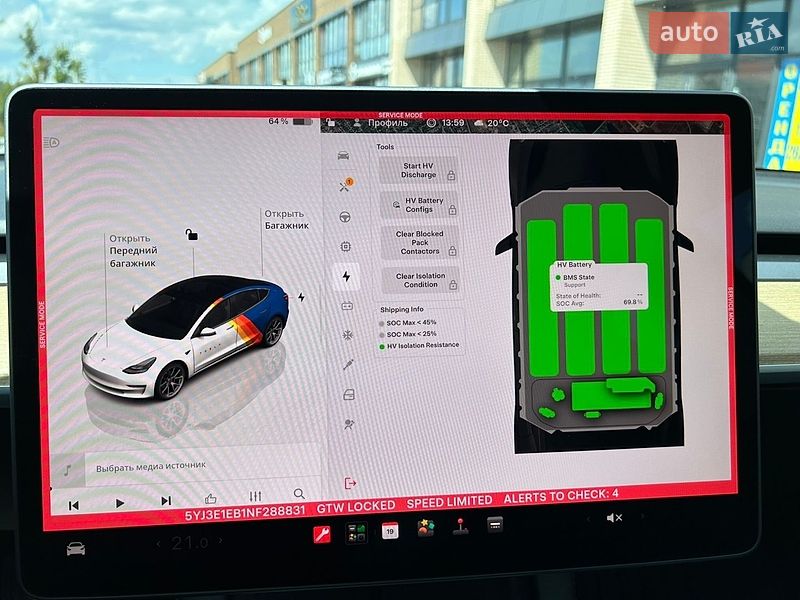 Седан Tesla Model 3 2022 в Виннице
