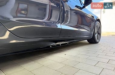 Седан Tesla Model 3 2022 в Львове