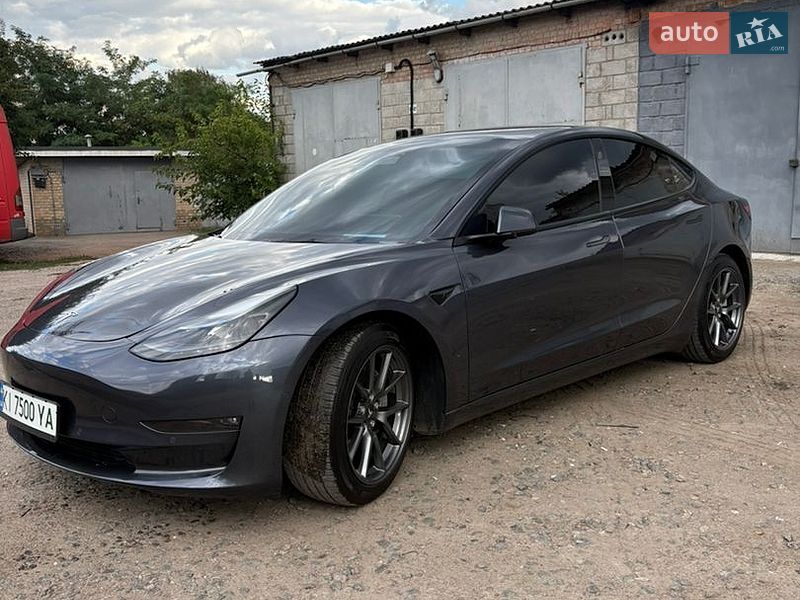 Седан Tesla Model 3 2021 в Белой Церкви