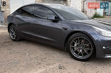 Седан Tesla Model 3 2021 в Белой Церкви