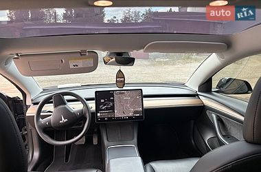Седан Tesla Model 3 2021 в Белой Церкви