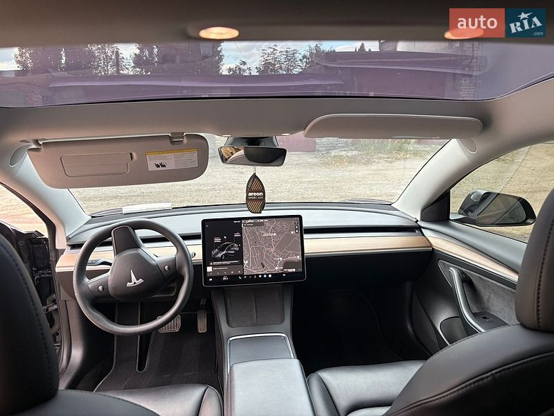 Седан Tesla Model 3 2021 в Белой Церкви
