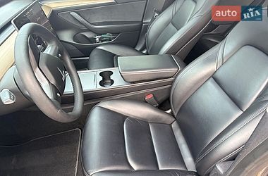 Седан Tesla Model 3 2021 в Белой Церкви