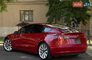 Седан Tesla Model 3 2018 в Николаеве