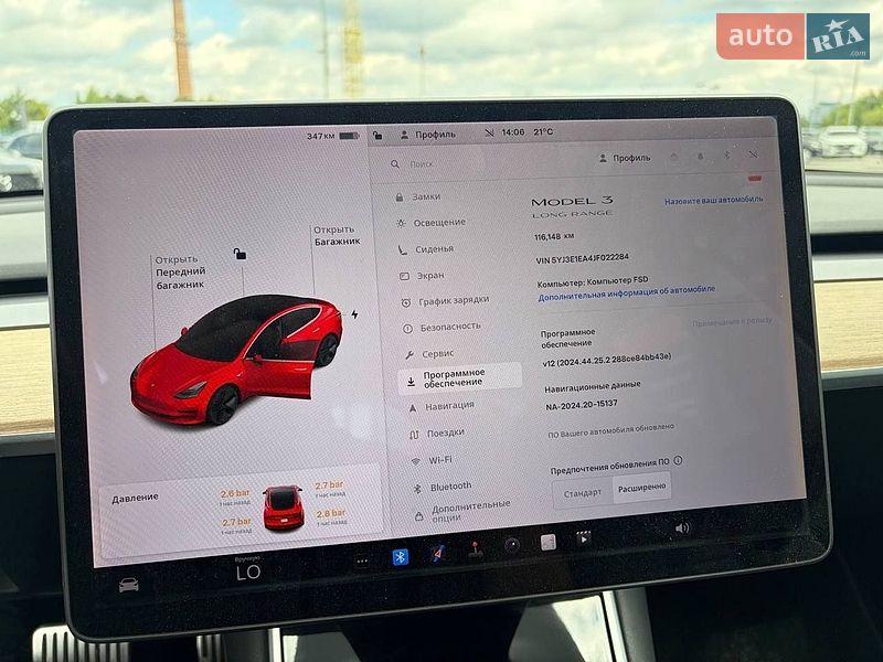Седан Tesla Model 3 2018 в Львові