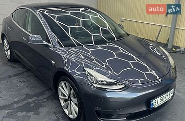 Седан Tesla Model 3 2018 в Кременчуге