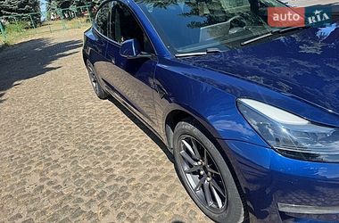 Седан Tesla Model 3 2021 в Кропивницком