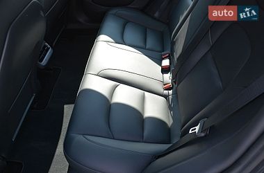 Седан Tesla Model 3 2023 в Києві