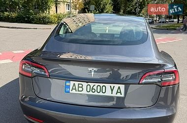 Седан Tesla Model 3 2020 в Вінниці