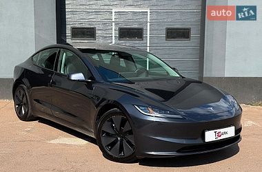 Седан Tesla Model 3 2024 в Киеве Седан Tesla Model 3 2024 в Киеве