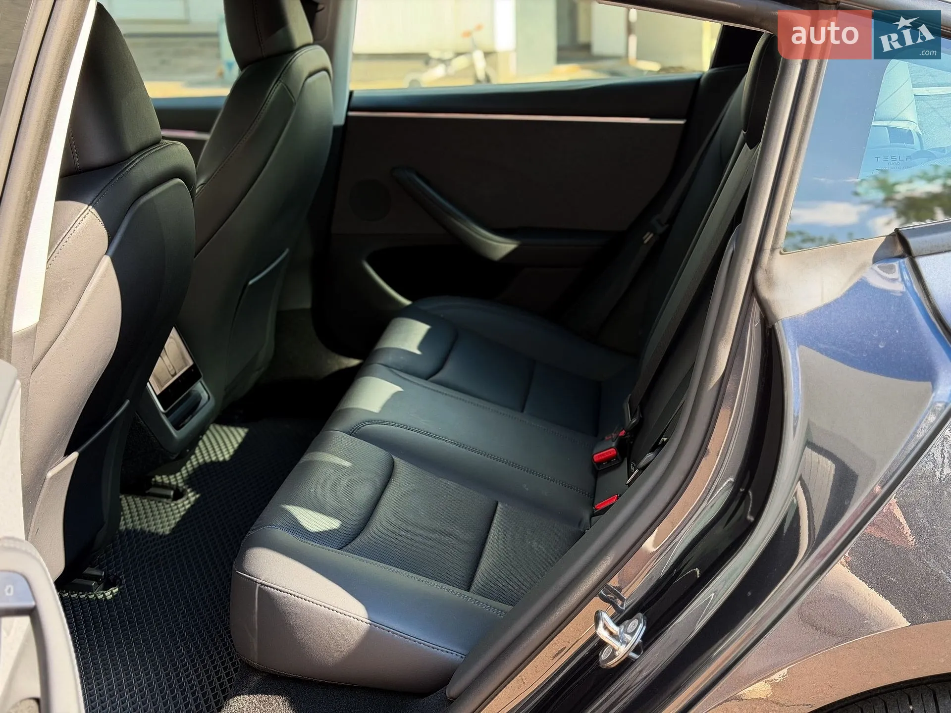 2024 Tesla Model 3 - мініатюра 16