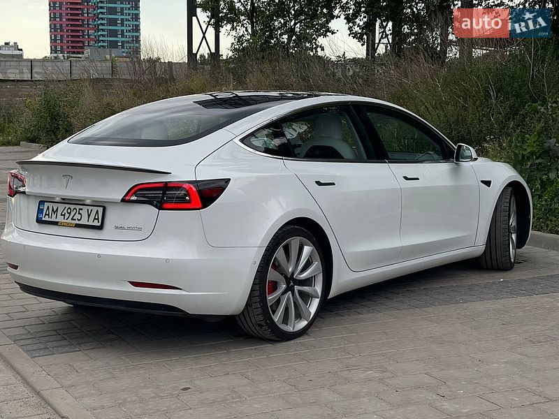 Седан Tesla Model 3 2018 в Ровно фото 18 Седан Tesla Model 3 2018 в Ровно